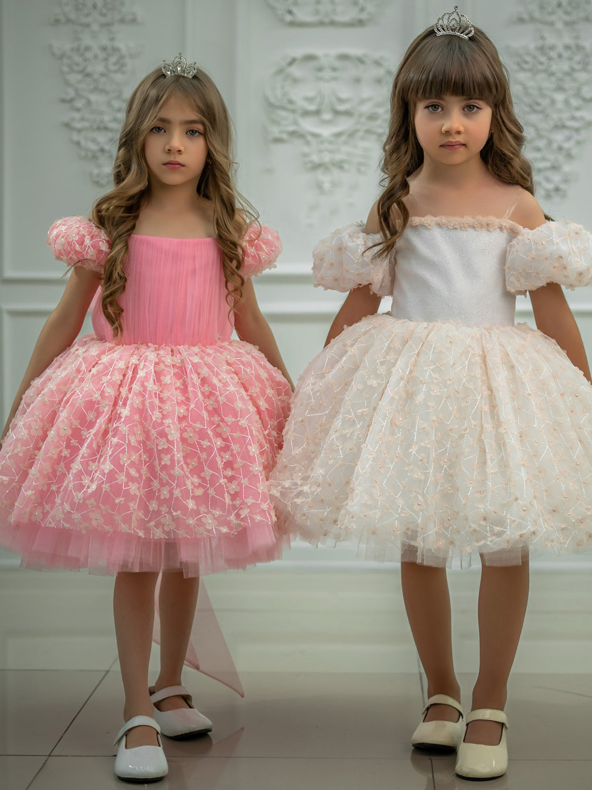 Pink and ivory tulle girls princess dresses with 3D flower appliqués and off-shoulder puff sleeves, designed for birthdays and weddings.