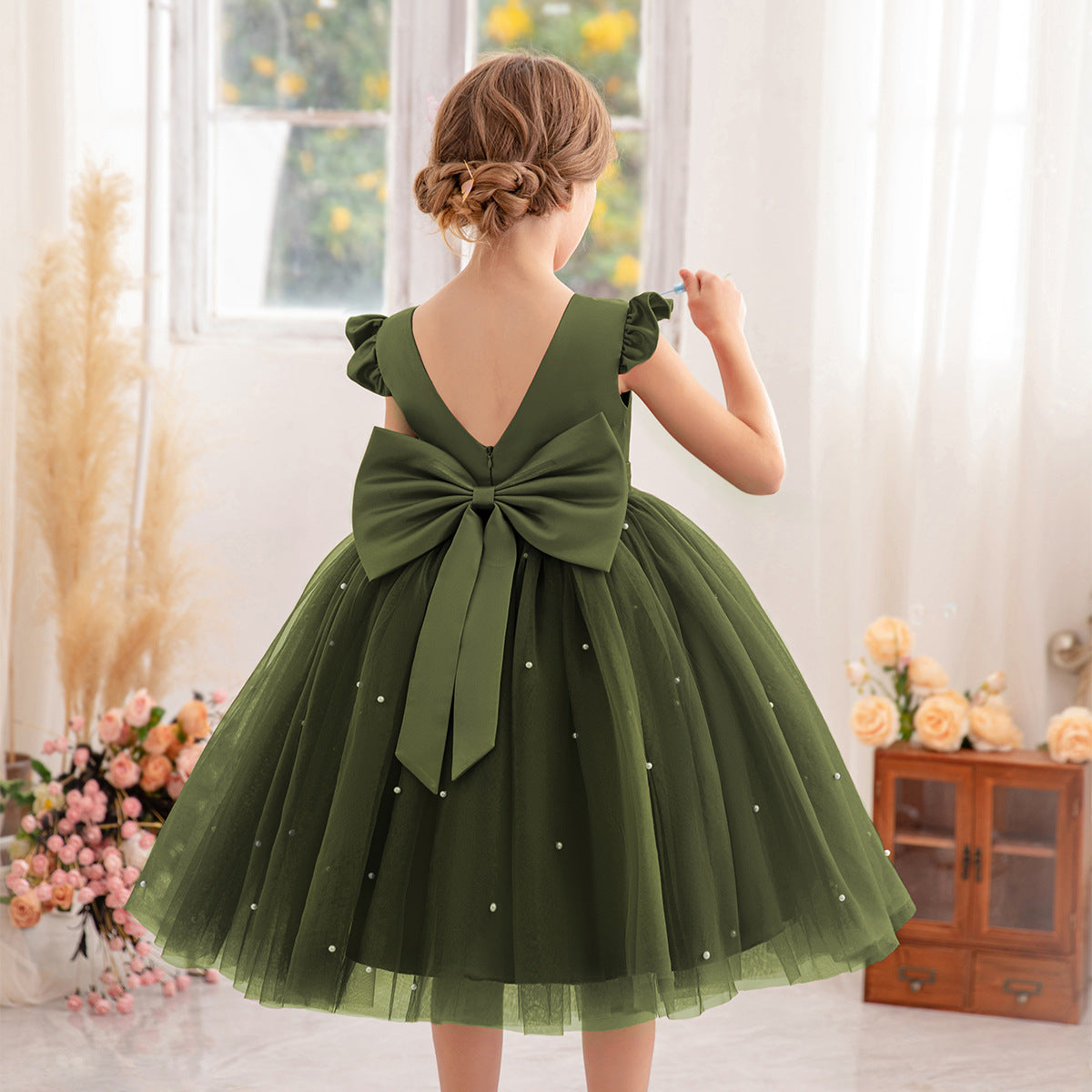 Princess tutu flower girl dress with mesh bow