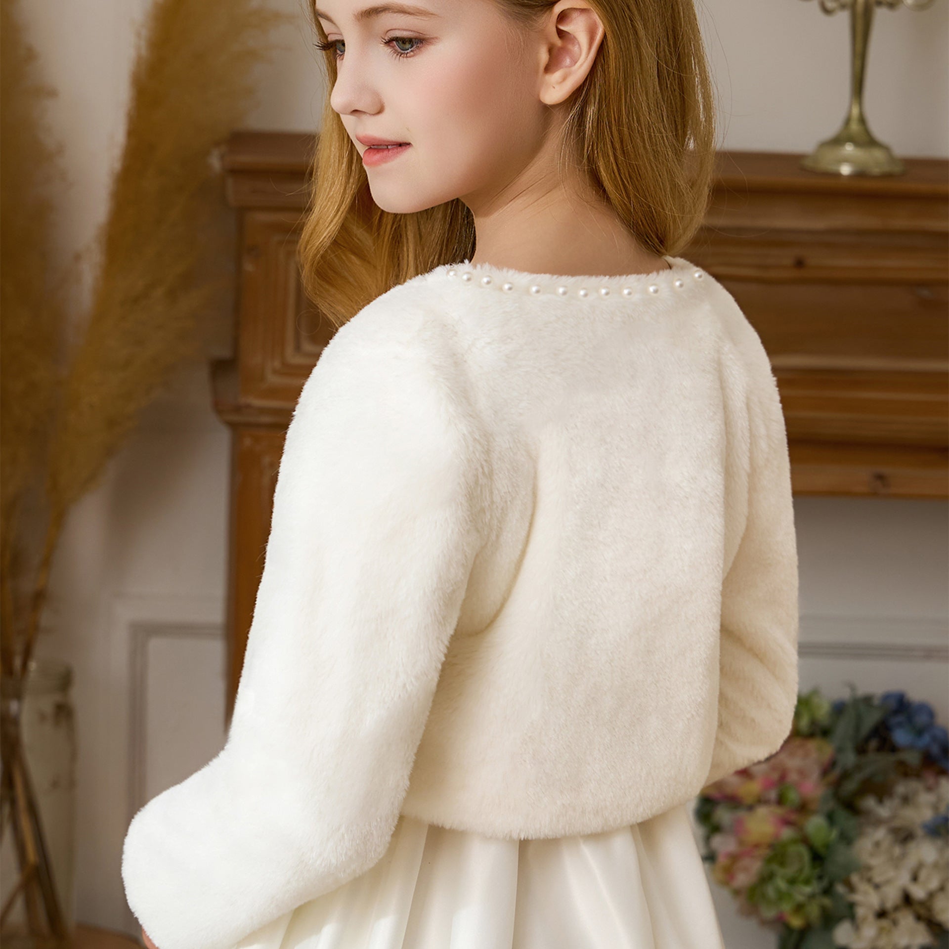 White faux fur bolero with pearl trim for girls